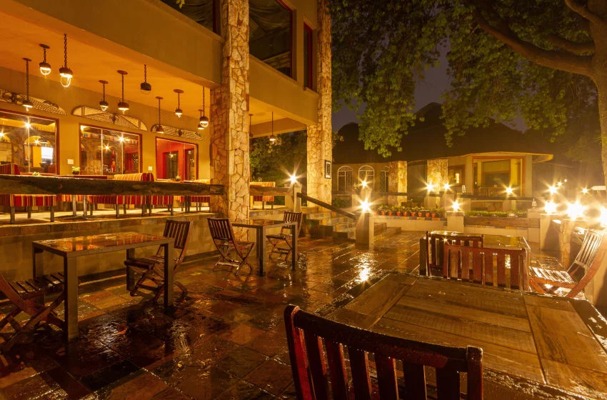 Rivonia Conference Venue At Night 6 And High Performance Team Building Events Ideas Gauteng
